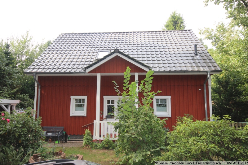 Schwedenhaus Mit Anbau Und Herrlichem Waldgrundstuck Erfolgreich