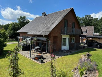 *** Frei lieferbar, solide und in Waldrandlage ***, 21394 Westergellersen, Einfamilienhaus