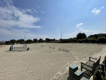 *** Jeder ist seines Glückes Schmied *** gepflegte Reitanlage nahe dem Turniergelände bei Luhmühlen, 21394 Westergellersen, Reiterhof
