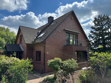 *** Provisionsfrei für die Käufer, 2 top gepflegte Wohneinheiten am Ortsrand, Ihre Gelegenheit! ***, 21442 Toppenstedt, Zweifamilienhaus