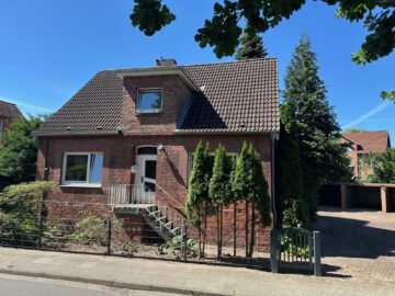 *** Charmantes Kleinod mit 3 Garagen und vieles mehr ***, 21423 Winsen (Luhe), Einfamilienhaus